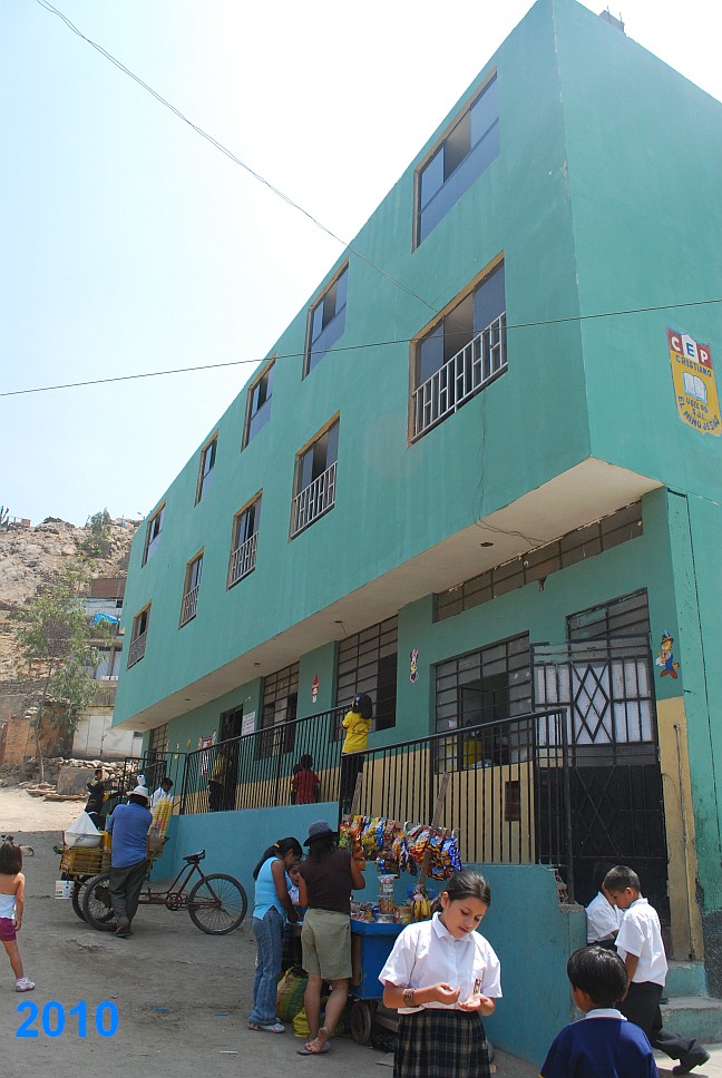 Unsere Schule in Mariátegui 2010